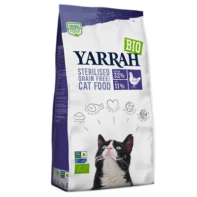 Yarrah BIO Sterilised Grain Free Cat Food, protein 32 %, fat 11 %, billede af sort-hvid kat, mærker: 100 % recyclable, Beter Leven, EU-økologi. Tekst på engelsk.