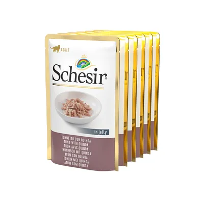 Schesir Adult, tuniak s quinoou v želé, viacjazyčný text: Tuna with quinoa, Thunfisch mit Quinoa, in jelly. Balenie viacerých kapsičiek.