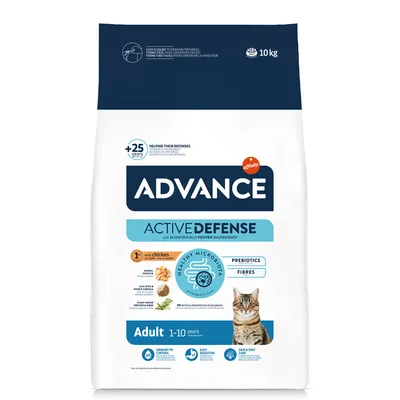 Saco de 10 kg de ração para gatos Advance Active Defense Adult 1–10 anos, com frango, prebióticos, fibras e imagem de um gato. Marca Affinity. Texto em inglês visível na embalagem.