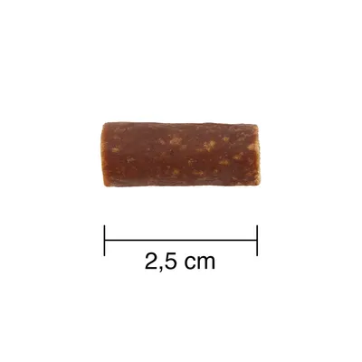 Slika izdelka rjavega prigrizka dolžine 2,5 cm. Vidna oznaka mere pod izdelkom.