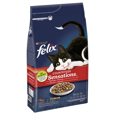 Balení krmiva pro kočky Purina Felix Countryside Sensations, 4 kg. Na obalu miska s granulemi a kreslená černobílá kočka. Viditelný nápis: Ohne künstliche Aromastoffe.