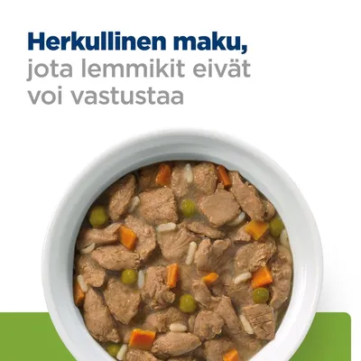 Teksti: Herkullinen maku, jota lemmikit eivät voi vastustaa. Kuvassa kulhossa lihapaloja, porkkanaa, herneitä ja riisiä kastikkeessa.