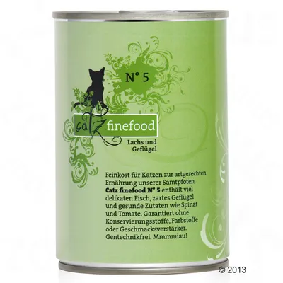 Catz finefood N° 5 Lachs und Geflügel. Tekst på tysk: Feinkost für Katzen... enthält viel delikaten Fisch, zartes Geflügel und gesunde Zutaten wie Spinat und Tomate. Gentechnikfrei.
