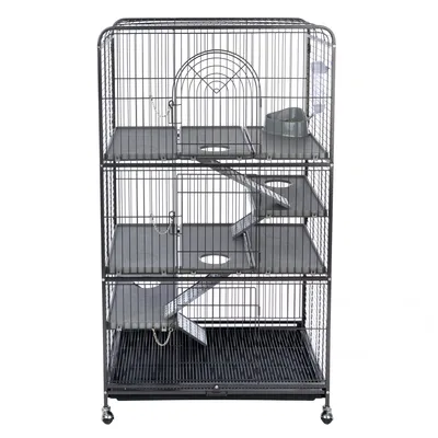 Cușcă mare din metal cu patru niveluri, rampe și uși din grilaj. Potrivită pentru animale mici, cu roți pentru deplasare ușoară.