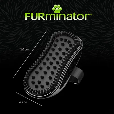 FURminator brosse en caoutchouc à picots, dimensions : 12,0 cm x 6,5 cm. Design noir avec sangle de maintien. FURminator brosse en caoutchouc à picots, dimensions : 12,0 cm x 6,5 cm. Design noir avec sangle de maintien.