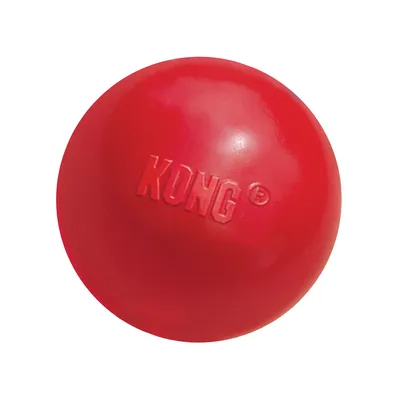 KONG-merkkinen punainen pallo, materiaalina näkyvästi kumi. KONG-teksti kohokuviona pallon pinnassa.