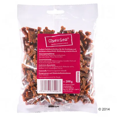 Sachet de friandises pour chiens Chewies Lachsknöchelchen 200 g, étiquette en allemand avec composition, analyse : protéines 23 %, matières grasses 6 %, cendres brutes 4 %, humidité 25 %