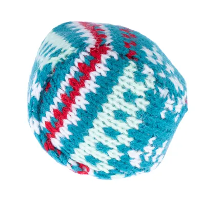 Pelota de tela con diseño de zigzag azul, blanco y rojo.