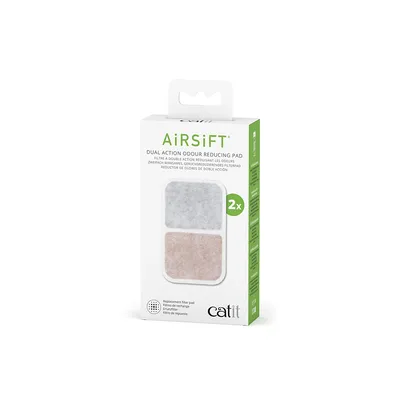 Boîte de 2 filtres AiRsift Catit, filtre à double action réduisant les odeurs, texte en anglais et autres langues, visuel de deux filtres carrés gris et beige sur l’emballage.