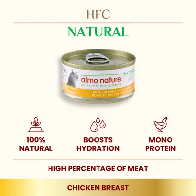 almo nature HFC Natural chicken breast cat food tin, 100% natural, boosts hydration, mono protein, high percentage of meat, all profits to the planet. PETTO DI POLLO visible on label.