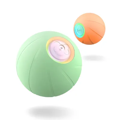 Twee speelballen in groen en oranje met opvallende details, geschikt voor interactief spel.