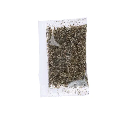 Transparenter Beutel mit getrockneten Kräutern, geeignet für Tierprodukte oder Zubehör.