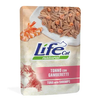 Life Cat natural. Tuńczyk z krewetkami. Opakowanie przedstawia tuńczyka i krewetki na talerzu.