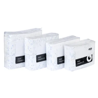 Vier verpakkingen Male Diapers in de maten XS, M, L. Zooplus-logo zichtbaar op de verpakking van maat XS.