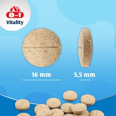 8in1 Vitality Tabletten, Durchmesser 16 mm, Dicke 5,5 mm. Nahaufnahme der Tablettenform und Grösse.