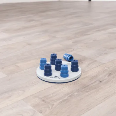 Trixie Dog Activity Mini Solitaire