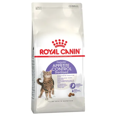 Royal Canin Regular Appetite Control Sterilised. Hrană pentru pisici sterilizate cu reglarea apetitului și controlul greutății. Ambalaj cu pisică și informații despre produs.