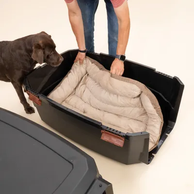 TIAKI caisse de transport avec roulettes, noire - Taille XL : L 102 x l 71 x H 67 cm TIAKI caisse de transport avec roulettes, noire - Taille XL : L 102 x l 71 x H 67 cm