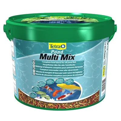 Tetra Pond Multi Mix, komplet foderblanding til alle havedamsfisk. Synlig tekst: Complete food blend for all pond fish. Billede af forskellige fisk og foderstykker på emballagen. Tetra Pond Multi Mix, komplet foderblanding til alle havedamsfisk. Synlig tekst: Complete food blend for all pond fish. Billede af forskellige fisk og foderstykker på emballagen.