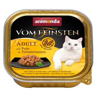 Опаковка Animonda Vom Feinsten Adult, без зърнени храни, с пуешко в доматен сос. Изображение на бяла котка и порция хапки в сос. Текстът е на немски и английски.