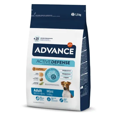 Advance Active Defense Adult Mini 1–10 kg, pollo, 1,5 kg. Prebiotici, probiotici, fibre. Per cani adulti 10 mesi–8 anni. Immagine di un cane piccolo sulla confezione.