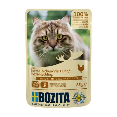 Saqueta de comida para gato Bozita, 85 g, com extra frango. 100 % proteína animal, sem cereais, ingredientes naturais suecos. Texto em inglês, alemão e sueco visível na embalagem.
