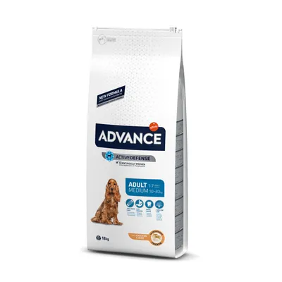 Saco de pienso Advance Active Defense Adult Medium 10–30 kg, 18 kg, con pollo y arroz. Imagen de perro en el envase. Texto visible: New Formula, Scientifically Proven.
