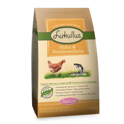 Saco de pienso Lukullus Huhn & NordmeerLachs Junior, 15 kg. Texto visible: Premium-Nahrung für Junghunde, proteínas de alta calidad, carne exquisita, en armonía con la naturaleza.
