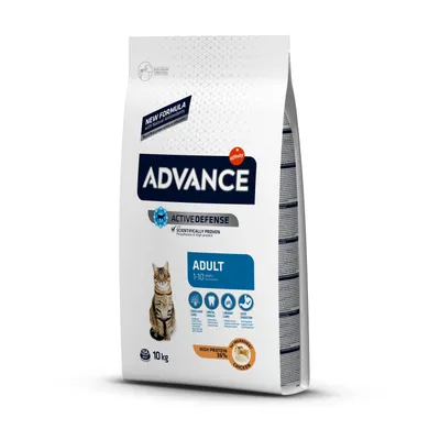 Sacchetto da 10 kg di crocchette per gatti Advance Adult 1–10 anni, Active Defense, proteine 36 %, pollo, con immagine di gatto e icone informative sulla confezione.