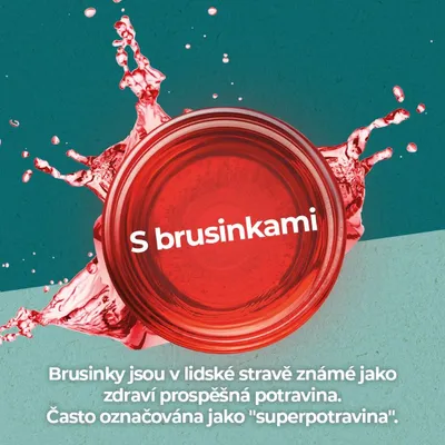 Text v češtine: S brusinkami. Brusinky jsou v lidské stravě známé jako zdraví prospěšná potravina. Často označována jako 'superpotravina'.