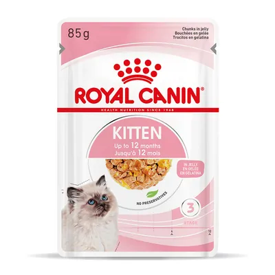 Royal Canin Kitten 85 g, bouchées en gelée, jusqu’à 12 mois, sans conservateurs, photo d’un chaton et de la nourriture sur l’emballage. Texte en anglais et français visible.