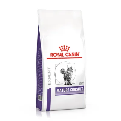 Bag labelled Royal Canin Expert Mature Consult with an illustration of a cat and SD Index marking visible on the front.