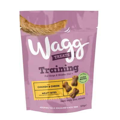 Wagg Treats Training, for dogs 8 weeks old and over, chicken and cheese meaty bites, oven baked, made with real cheese, enriched with vitamins and minerals, 125g pack.