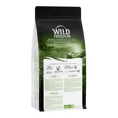 Sac de croquettes pour chat Wild Freedom, texte visible : 30 % fresh meat, high quality protein, grain-free recipe, species-appropriate, a taste of freedom, recyclable material.