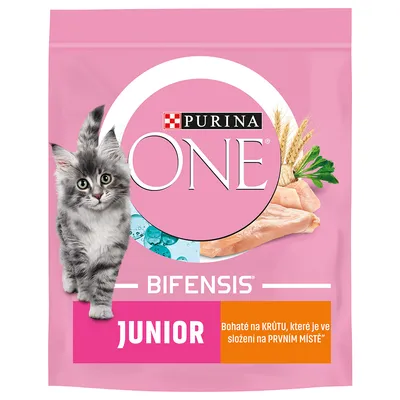 PURINA ONE BIFENSIS JUNIOR, bohaté na krůtu, které je ve složení na prvním místě. Obal s obrázkem kotěte a kousky masa.