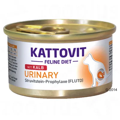 Lata de comida para gatos Kattovit Feline Diet Urinary mit Kalb, Struvitstein-Prophylaxe (FLUTD), texto en alemán visible en la etiqueta.