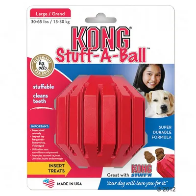 KONG Stuff-A-Ball, размер Large 15–30 кг, червена играчка за кучета. Видим текст: stuffable, cleans teeth, super durable formula, insert treats, Made in USA.