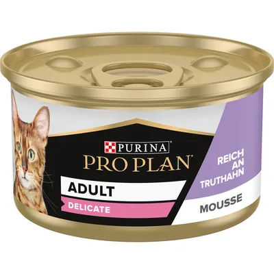 Purina Pro Plan Adult Delicate Mousse, πλούσιο σε γαλοπούλα. Τροφή για γάτες σε κονσέρβα με μοβ και χρυσό σχέδιο.