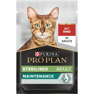 Purina Pro Plan Sterilised Adult Maintenance, s hovädzím v omáčke. Balenie zobrazuje mačku a symbol pre sterilizované krmivo.