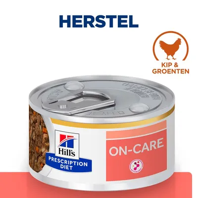 Hill's Prescription Diet ON-CARE blikvoeding, zichtbaar met tekst 'HERSTEL', 'KIP & GROENTEN' en afbeelding van kip. Label toont ook ActivBiome+ symbool.