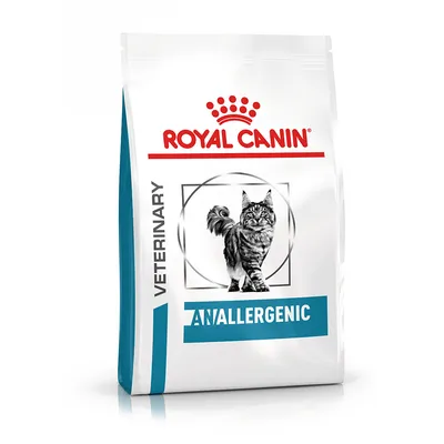 Saco de pienso para gatos Royal Canin Veterinary Anallergenic. Imagen de un gato en el envase, texto visible: 'ROYAL CANIN', 'VETERINARY', 'ANALLERGENIC'.