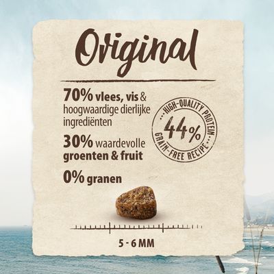 Original. 70% vlees, vis & hoogwaardige dierlijke ingrediënten, 30% waardevolle groenten & fruit, 0% granen. High-quality protein 44%. Brokgrootte 5–6 mm.