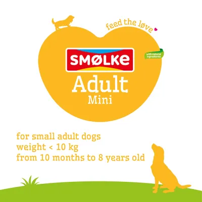 SMØLKE Adult Mini, with natural ingredients. For small adult dogs, weight under 10 kg, age 10 months to 8 years. Slogan: feed the love. SMØLKE Adult Mini, with natural ingredients. For small adult dogs, weight under 10 kg, age 10 months to 8 years. Slogan: feed the love.