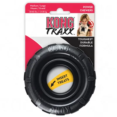 KONG Traxx Medium/Large, voor honden 13–30 kg. Zwart rubberen speeltje met 'INSERT TREATS' aanduiding. Power Chewers, Toughest Durable Formula staat op de verpakking.