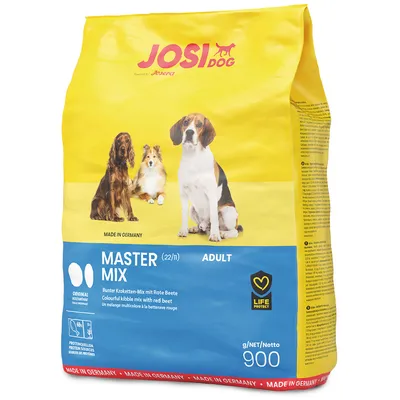 JosiDog Master Mix Adult. Bunter Kroketten-Mix mit Rote Beete, 900g Netto. Made in Germany. Life Protect Logo sichtbar.