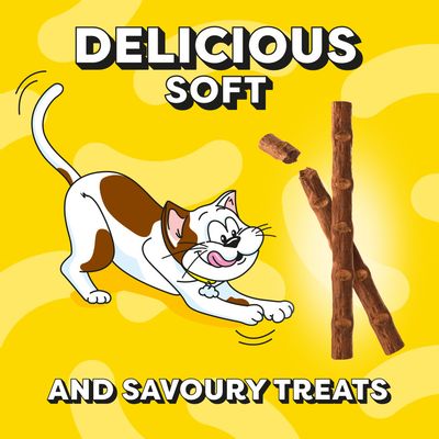 Dreamies Adult Cat Meaty Sticks with Tasty Chicken - Saver Pack: 3 x 30g