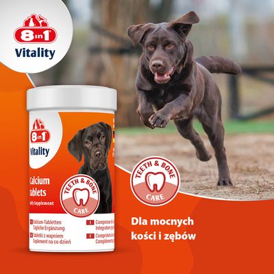 8in1 Vitality Calcium Tablets, codzienny suplement dla zębów i kości. Tabletki wapniowe z symbolem zęba na opakowaniu.