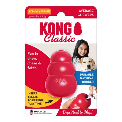 Brinquedo KONG vermelho com três níveis arredondados e abertura, adequado para enchimento com snacks. Marca 'KONG' visível na superfície.