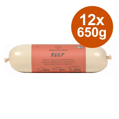Magnussons Beef, švedsko goveje meso, organi in zelenjava. Vsebina: 12x 650g. Sestava: meso 65 %, organi 15 %, zelenjava in olje 20 %. Proizvedeno na lastni farmi v Bro.