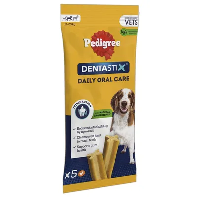 Dentastix Daily Oral Care with natural ingredients. Reduces tartar build-up by up to 80%, cleans hard to reach teeth, supports gum health. Pack contains 5 sticks. Dentastix Daily Oral Care with natural ingredients. Reduces tartar build-up by up to 80%, cleans hard to reach teeth, supports gum health. Pack contains 5 sticks.